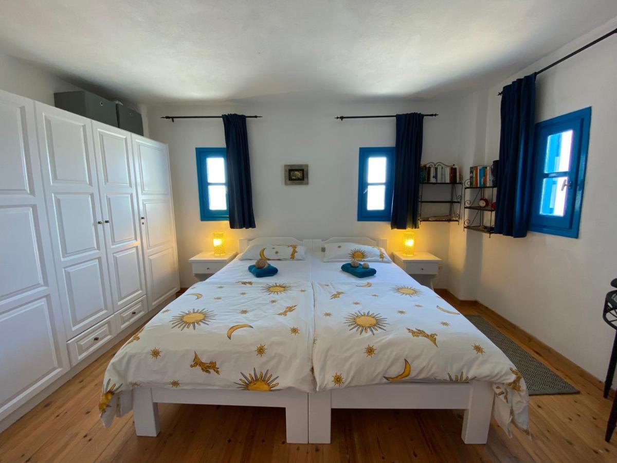 George'S Traditional House Agios Georgios  ภายนอก รูปภาพ